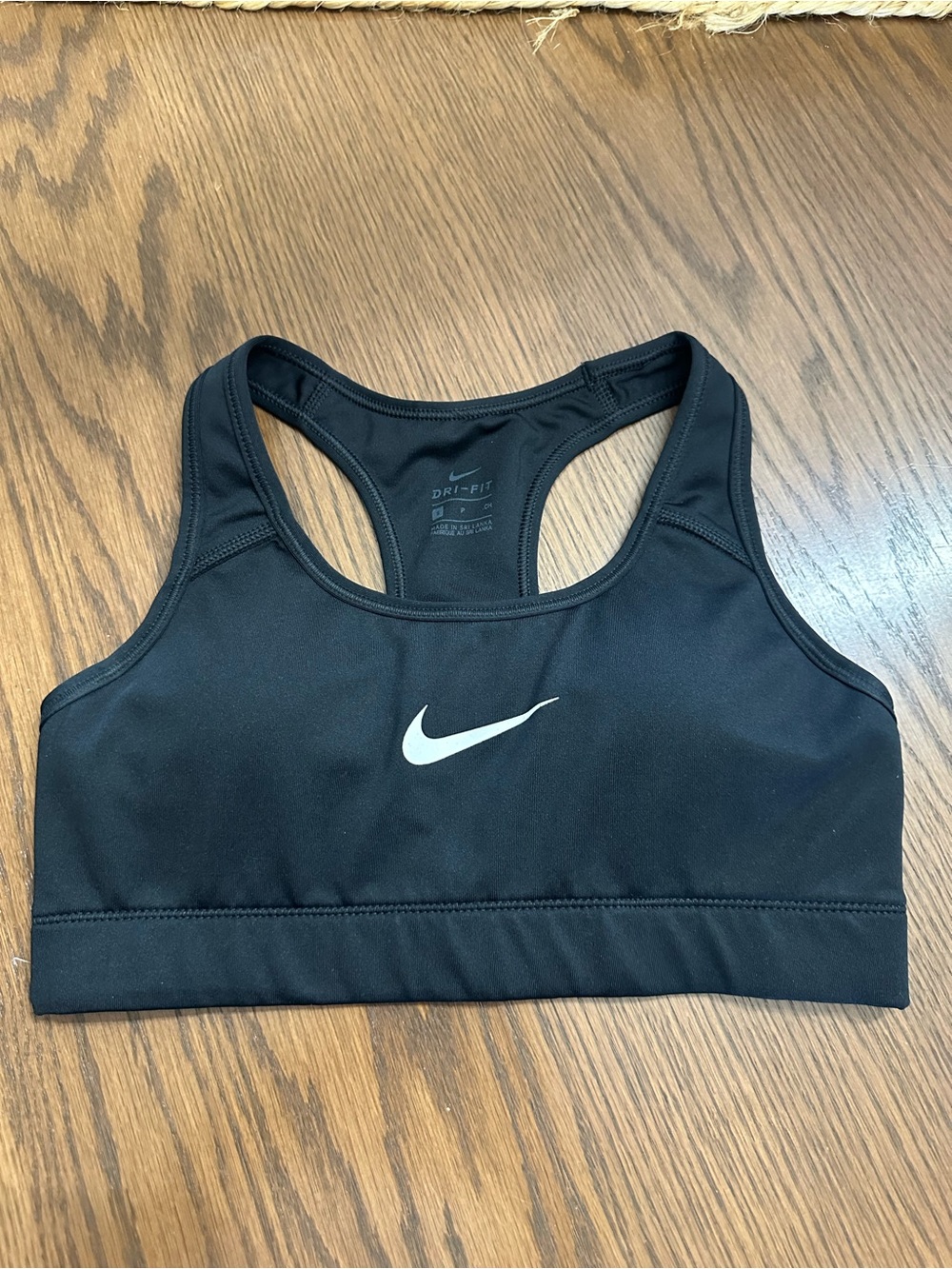 Nike women’s bra top